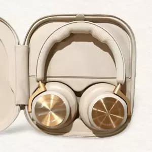 뱅앤올룹슨 BeoPlay HX / Gold