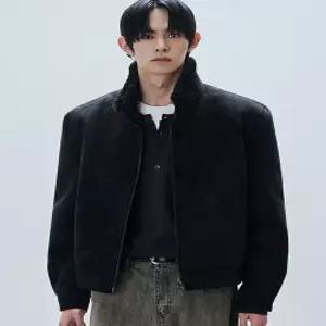 [국내백화점 매장정품] 드로우핏 듀크 하이넥 스웨이드 무톤 자켓 [BLACK] DFJK6402BK