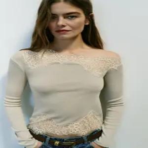 ZARA 자라 언밸런스 레이스 탑 - 베이지 1165/766/710
