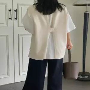 세이린 소프트 뒷트임 니트 베스트 (2 color)