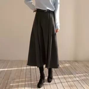 [캔마트] 플리츠 뒷밴딩 벨트 스커트