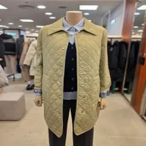 [BCBG][BCBG] 비씨비지 퍼니퍼니 퀼팅 점퍼 B5S1R101