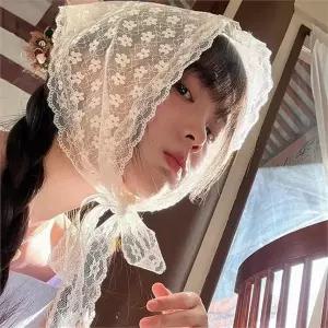 삼각 헤어 스카프 꽃무늬 데일리 러블리 헤어 스카프 여행 휴양지 삼각형 머리띠 장식용 반다나 나들이