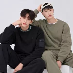 [체이스컬트] [2Cololr] M 소매 포켓 맨투맨