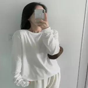 앤디 베이직 기모 라운드 긴팔 티셔츠 (4coor)