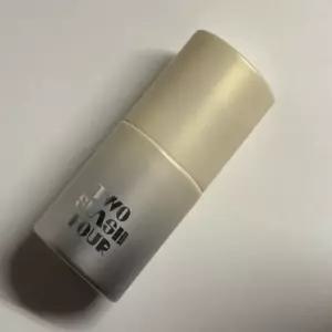 [이사배브랜드] 투슬래시포 플래시 스팟 컨실러 13.5g
