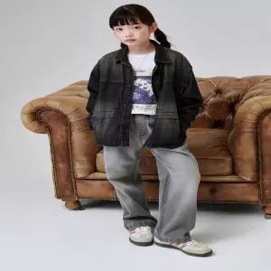 [대구백화점] [블루테일]그레이 스트레이트핏 데님 팬츠(AAG3PT01GY)