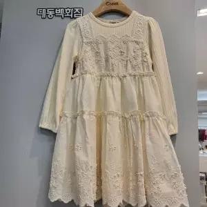 52814366-치크 DP01 코티지 레이어드형아일렛원피스  CKOM2682G