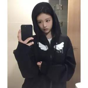 MUCENT 실프 도트 엔젤 후드 집업 남녀공용 (2컬러) 154565