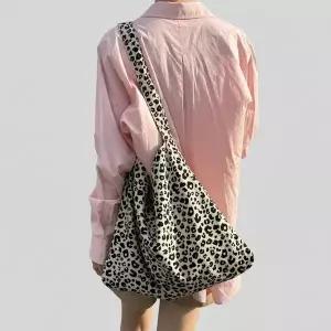 [하프클럽/골피아]여성 에코백 호피 얼룩말 애니멀 패턴 가방 데일리 장바구니 숄더백 쇼핑백