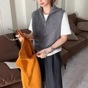 하프집업 여성 니트 조끼 데일리 오버핏 베스트 봄 가을 겨울 보온 레이어드 실내 사무실용