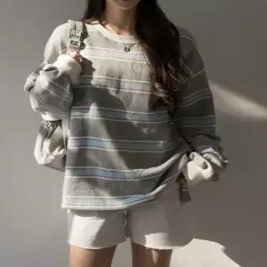 [휘뚤템/데일리] 무드라인 단가라 루즈핏 맨투맨