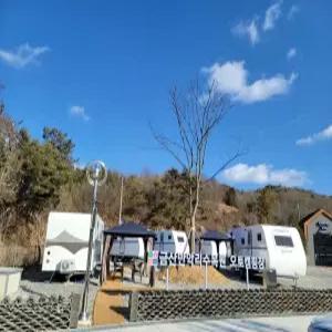 [충남] 금산(만악리 카라반&오토캠핑장)(충남, 금산)