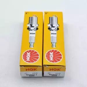 바이크 오토바이 NGK 점화 플러그 MAR9A-J 6869 DUCATI 해커 821 848 1098 1199 1299MTS OEM 67040451A 에
