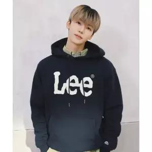 LEE [NCT 재민 PICK]빅 트위치 로고 후드 티셔츠 네이비 155429
