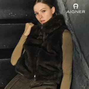 [런칭가 239.000원] 아이그너 25FW FAUX FUR 패딩 베스트