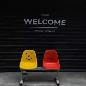 야외벤치 버스정류장 의자 버스 투명 등받이 광장 정류장 테라스 야구장 철제 야외 대기의자