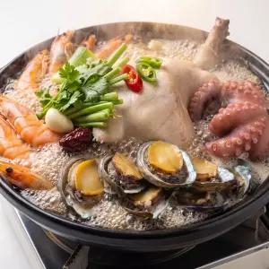 해신탕 2인분 세트 닭 전복 새우 해산물 칼국수