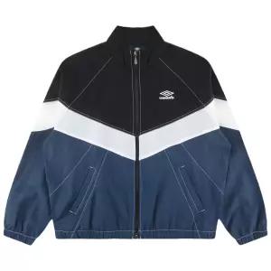 크리스피 타슬란 긴팔 바람막이 자켓 UR324CJK91TNY