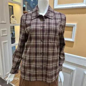 [BCBG]겨울26 플레이 체크 블라우스 B6D9B412