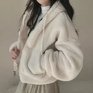 양털 세미 크롭 후드집업 여성 여자 겨울아 우터 여성아