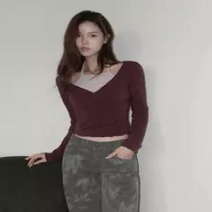 [모어렌] 카올 홀터넥 레이어드 랩 긴팔 티셔츠