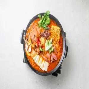 [전현무계획] 진짜 의정부 부대찌개 47년 전통 원조 보영식당 본점 캠핑 밀키트