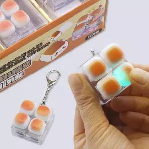 키캡 LED 4구 구운 마시멜로 딸깍이 키링 클릭커 클리커 키보드 키캡 가방고리 스트레스 해소템