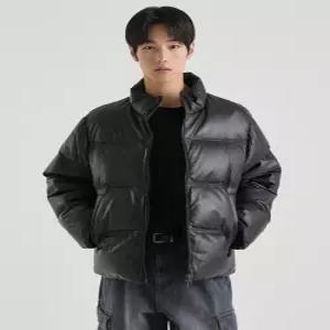 무신사 스탠다드 램스킨 다운 푸퍼 숏 패딩 재킷 블랙 36193481