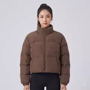 디스커버리 여성 헤이니 글로우 다운 숏패딩 브라운 DWDJ9G056 DWDJ9G056BRN
