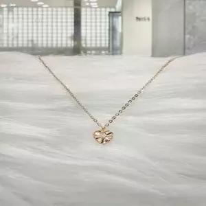 [로이드]로이드 14K 하트 컷팅 스톤 포인트 목걸이 LNN23011G