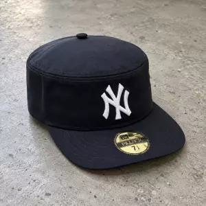 [정품 국내배송] 뉴에라 MLB 뉴욕 양키스 필박스 시리즈 볼캡 네이비