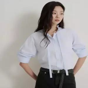 [국내정품] 빈폴 잔스트라이프 타이 블라우스 스카이 블루 (BF6864C15Q) BF6864C15Q