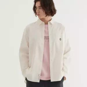 커버낫 C 로고 다잉 옥스포드 셔츠 Ivory 4797833