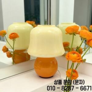 모던 미니멀리스트 버섯 데스크 램프 홈 아트 무드등 침실용 3색 소프트 디퓨즈 장식 조명