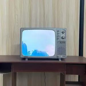 아날로그 티비 송출 취향 사진촬영 감성 분위기 빈티지 카메라 레트로 tv 옛날 디지털
