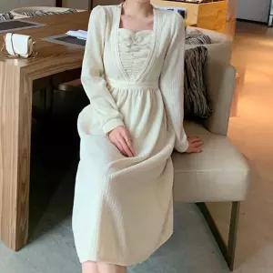 [RG5O9P34]아이보리색 롱원피스 모임룩 데이트룩 단정한