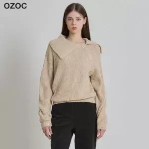[오조크(OZOC)] 빅칼라 버튼 니트 탑 (택가격: 112000원)