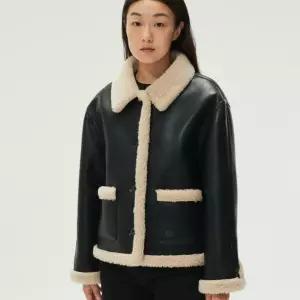 LE2403JK64BK 리 우먼 무스탕 블랙 4457935
