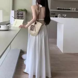 여성 뒤트임 홀터넥 해외 여행 A라인 롱 원피스