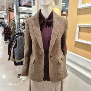 [하프클럽/BCBG]BCBG 비씨비지 겨울25 로렌 HBT 자켓 B5D9J103