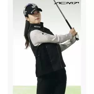 데상트 골프 아크먼트(ACMT) 여성 아크절개 하이넥 우븐 베스트 DR11WFWV23 597806