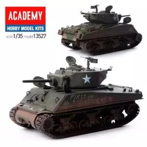아카데미 미군 M4A3E2 코브라킹전차 탱크 프라모델527피규어 미니어 키덜트취미 키덜트어