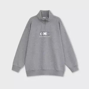[오아이오아이컬렉션]투톤 로고 하프집업 [MELANGE GREY]