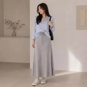포인트 데일리 여자 페미닌 무드 절개 디테일 플레어 롱 다잇템26921646588872