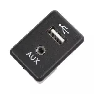 대시보드 오디오 포트 자동차 내부용 USB AUX 어댑터 직접 교체 부품 간편한 설치 설계 안정적인 연결