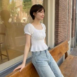 스모크 셔링 페플럼 반팔 블라우스