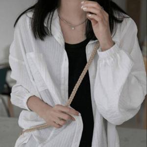봄 가을 긴팔 루즈핏 블라우스 셔츠 라이트그린 포인트 상의