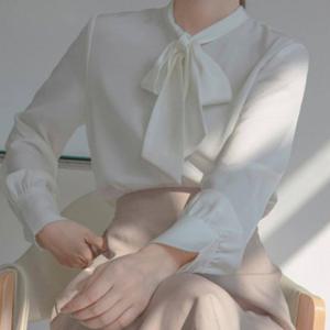 리본스카프 새틴 오피스룩 블라우스 셔츠 고급스러운 하객 상의