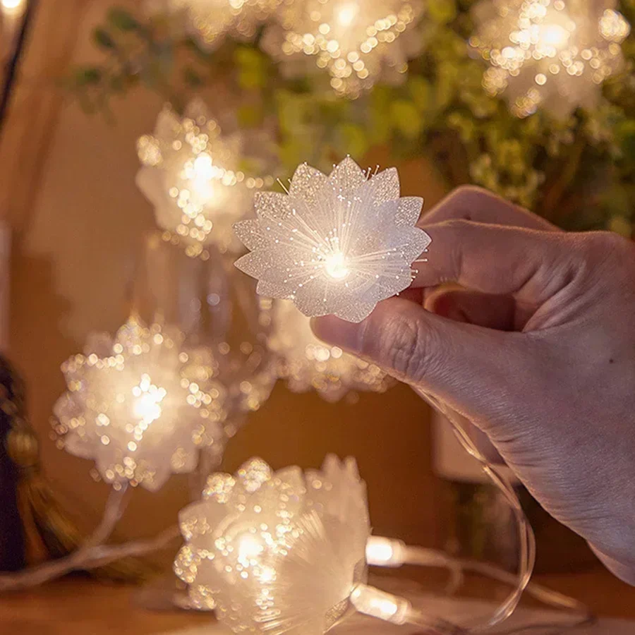 광섬유 요정 빛 2/3M LED 배터리로 작동되는 화환 크리스마스 장식 파티 신년 장식 인공 꽃 꽃줄